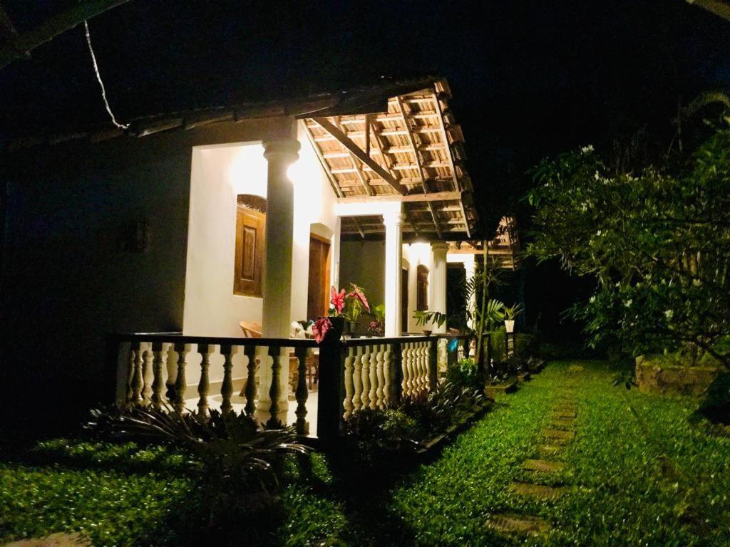 Hotel Freedom192 Weligama Habitación foto